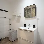 Grand 4 Etoiles A 150 M Des Thermes De