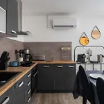 Апартаменты Grand 4 Etoiles A 150 M Des Thermes De Бэн-ле-Бэн