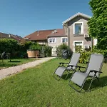 Grand 4 Etoiles A 150 M Des Thermes De